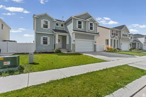 Exterior - 3289 N Pronghorn Dr, Eagle Mountain, UT 84005 photo 6 of 6