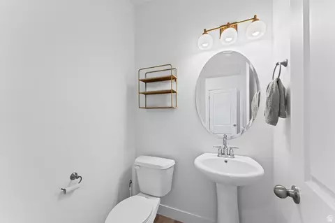 Bath - 3289 N Pronghorn Dr, Eagle Mountain, UT 84005 photo 1 of 5