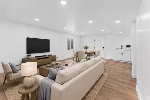 Living - 3289 N Pronghorn Dr, Eagle Mountain, UT 84005 photo 1 of 1