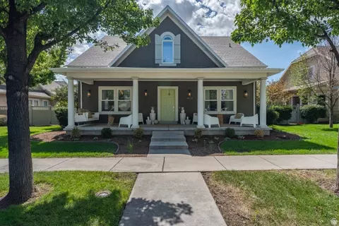 4429 W Enid Dr, South Jordan, UT 84009