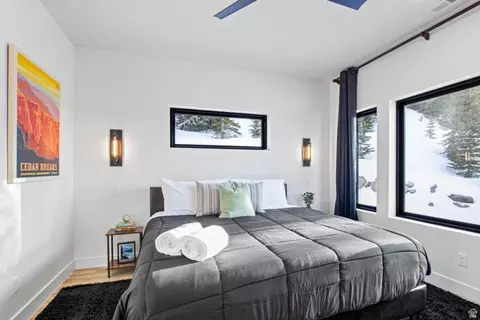 Bedroom - 846 E Steam Engine Dr, Brian Head, UT 84719 photo 4 of 6