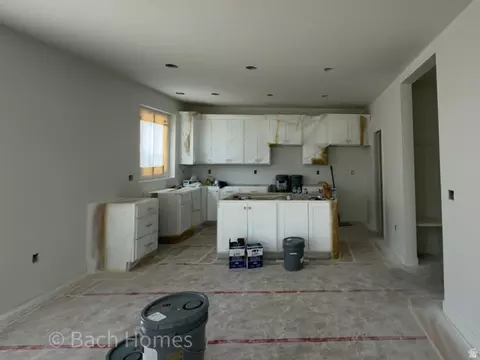 Kitchen - 3584 E Lakota Dr #605, Eagle Mountain, UT 84005 photo 2 of 4