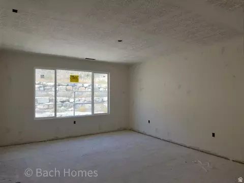 Living - 3579 E Lakota Dr #604, Eagle Mountain, UT 84005 photo 2 of 2