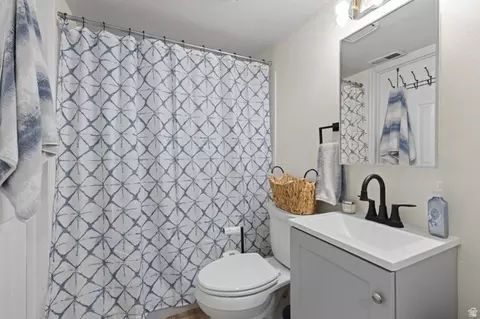 Bath - 650 S Main St #3107, Bountiful, UT 84010 photo 2 of 2