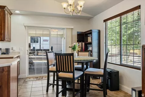 Dining - 514 S 200 E, Enterprise, UT 84725 photo 1 of 1