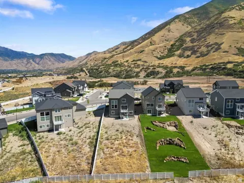 View/Area - 48 E Limber Dr, Mapleton, UT 84664 photo 6 of 8