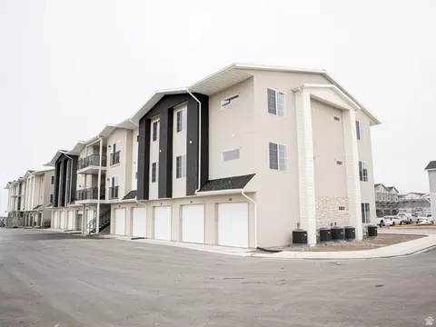 Exterior - 3412 N Willy Way UNIT EAGLE, Eagle Mountain, UT 84005 photo 2 of 2
