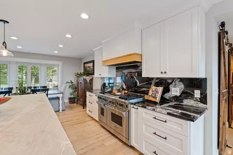 Kitchen - 471 N 1250 E, Bountiful, UT 84010 photo 4 of 5