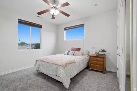 Bedroom - 1872 S 20 E, Washington, UT 84780 photo 2 of 8