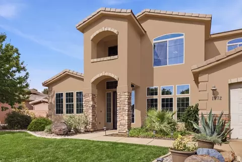 Exterior - 1872 S 20 E, Washington, UT 84780 photo 6 of 6