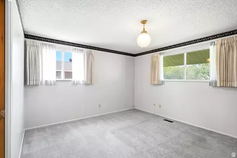 Bedroom - 1428 E South Weber Dr, South Weber, UT 84405 photo 1 of 2