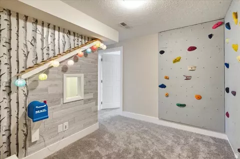 Entry Way - 1542 E Granada Dr, Sandy, UT 84093 photo 7 of 7