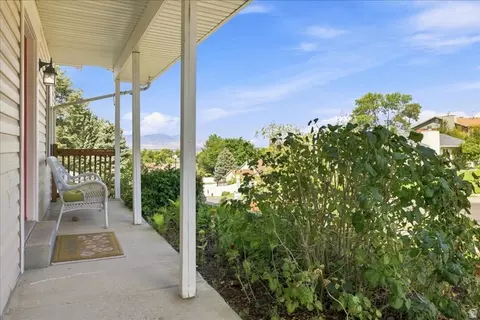 Exterior - 1542 E Granada Dr, Sandy, UT 84093 photo 3 of 11