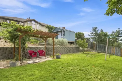 Exterior - 1542 E Granada Dr, Sandy, UT 84093 photo 7 of 11