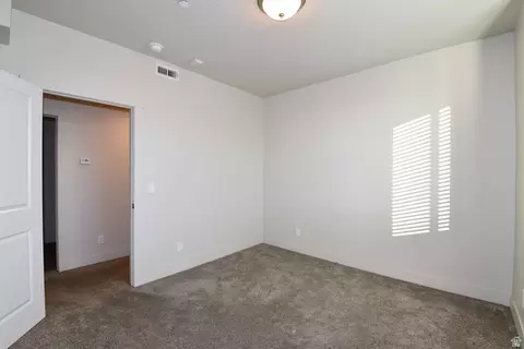 142 E 7th 25 #B304, Syracuse, UT 84075 photo 6