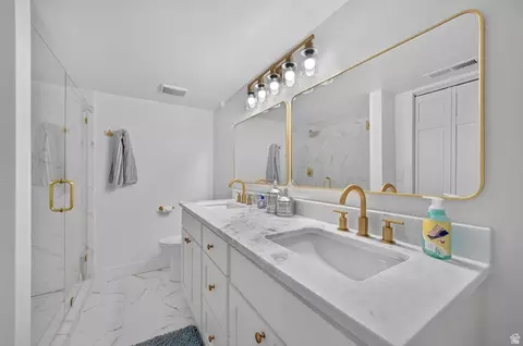 Bath - 2050 E Gyrfalcon Dr, Sandy, UT 84092 photo 5 of 5