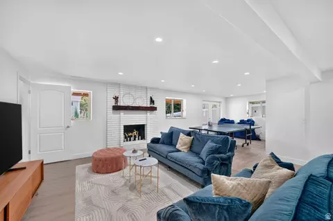 Living - 2050 E Gyrfalcon Dr, Sandy, UT 84092 photo 6 of 8