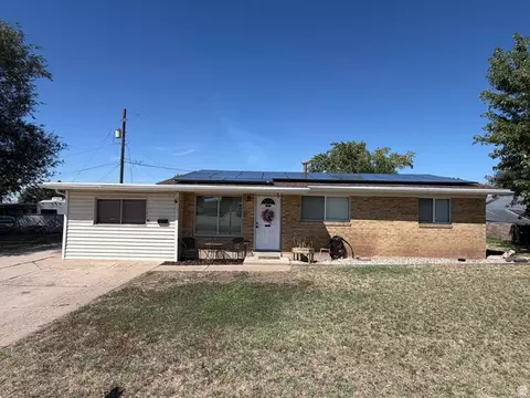 440 N 200 W, Clearfield, UT 84015