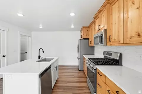 Kitchen - 94 E 520 N, Providence, UT 84332 photo 2 of 4