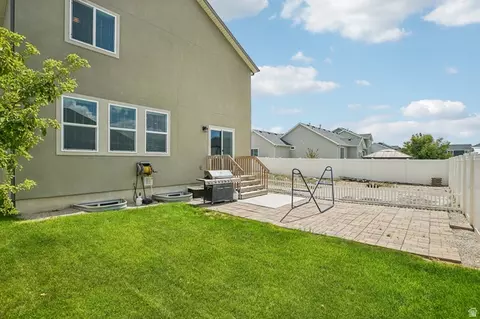 Exterior - 4841 N Goosefoot Dr W, Eagle Mountain, UT 84005 photo 7 of 7
