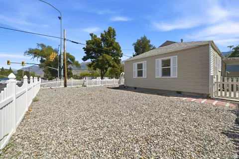 Exterior - 395 W 400 N, Orem, UT 84057 photo 3 of 4