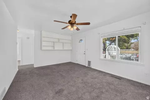 Living - 395 W 400 N, Orem, UT 84057 photo 2 of 4