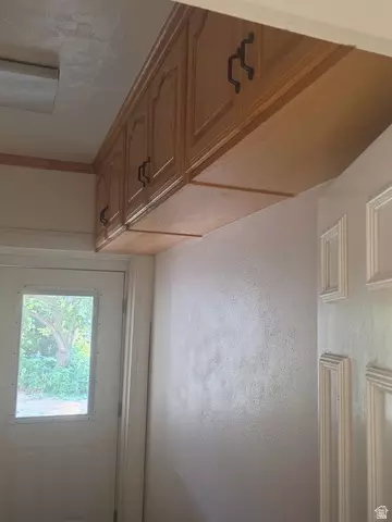 Entry Way - 450 S 100 E, Springville, UT 84663 photo 3 of 14