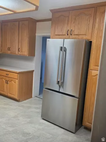 Kitchen - 450 S 100 E, Springville, UT 84663 photo 7 of 8