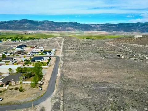 Undisclosed, Moroni, UT 84646 photo 35
