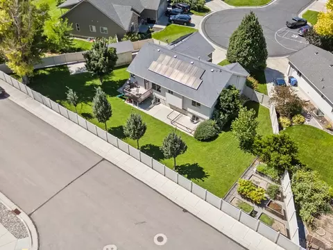 View/Area - 572 Willow Cir, North Logan, UT 84341 photo 6 of 7
