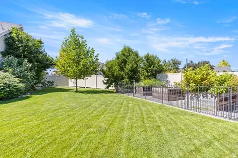 Exterior - 572 Willow Cir, North Logan, UT 84341 photo 7 of 8