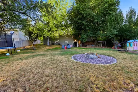 Exterior - 325 N 200 W, Smithfield, UT 84335 photo 8 of 12