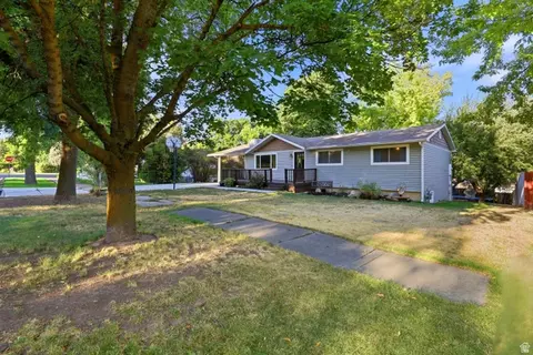 Exterior - 325 N 200 W, Smithfield, UT 84335 photo 11 of 12