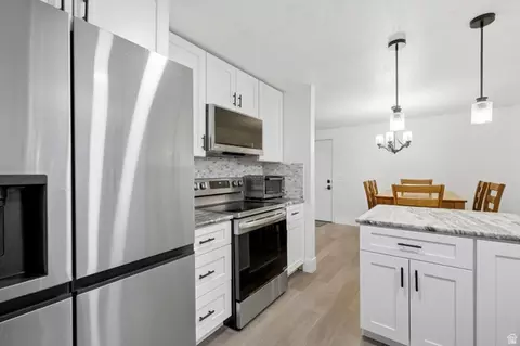 Kitchen - 325 N 200 W, Smithfield, UT 84335 photo 2 of 4