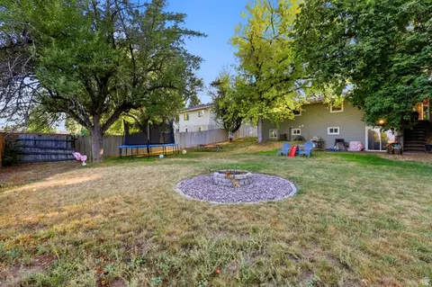 Exterior - 325 N 200 W, Smithfield, UT 84335 photo 9 of 12