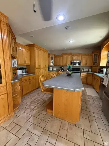 Kitchen - 1541 S 460 E, Vernal, UT 84078 photo 2 of 3