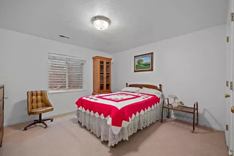 Bedroom - 166 S Ridgeview Dr, Orem, UT 84058 photo 2 of 2