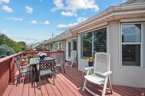 Exterior - 166 S Ridgeview Dr, Orem, UT 84058 photo 6 of 6