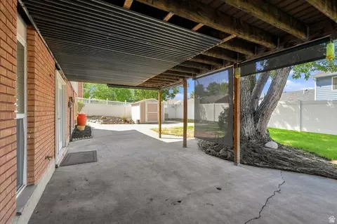 Exterior - 10324 S 2505 E, Sandy, UT 84092 photo 11 of 13