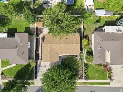 View/Area - 10324 S 2505 E, Sandy, UT 84092 photo 4 of 5