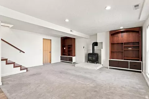Living - 10324 S 2505 E, Sandy, UT 84092 photo 5 of 6