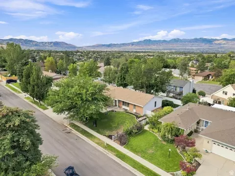 View/Area - 10324 S 2505 E, Sandy, UT 84092 photo 1 of 5