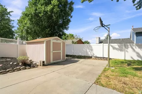 Exterior - 10324 S 2505 E, Sandy, UT 84092 photo 7 of 13