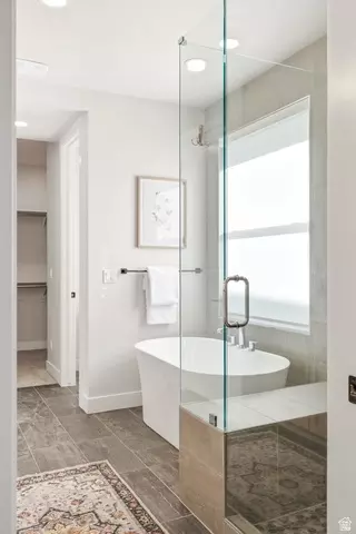 Bath - 330 E Sandy Oaks Dr S, Sandy, UT 84070 photo 1 of 7