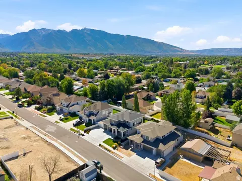 View/Area - 330 E Sandy Oaks Dr S, Sandy, UT 84070 photo 6 of 6