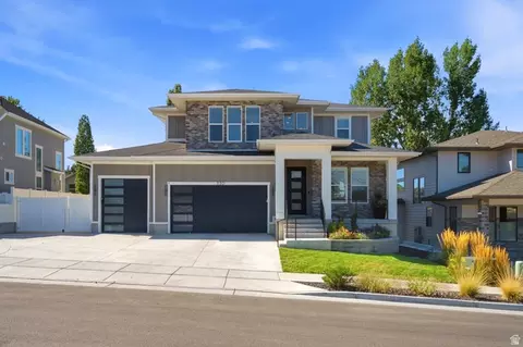 Exterior - 330 E Sandy Oaks Dr S, Sandy, UT 84070 photo 7 of 7