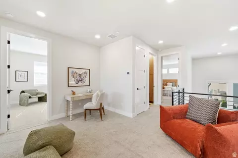 Entry Way - 330 E Sandy Oaks Dr S, Sandy, UT 84070 photo 2 of 4