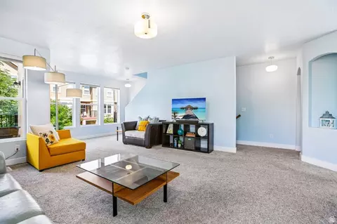 Living - 669 E Falconer Ct S, Draper, UT 84020 photo 2 of 3