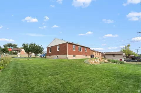 Exterior - 310 S 750 E, Clearfield, UT 84015 photo 1 of 2