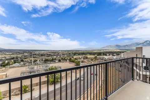 View/Area - 313 Endurance Cir S, Draper, UT 84020 photo 2 of 7